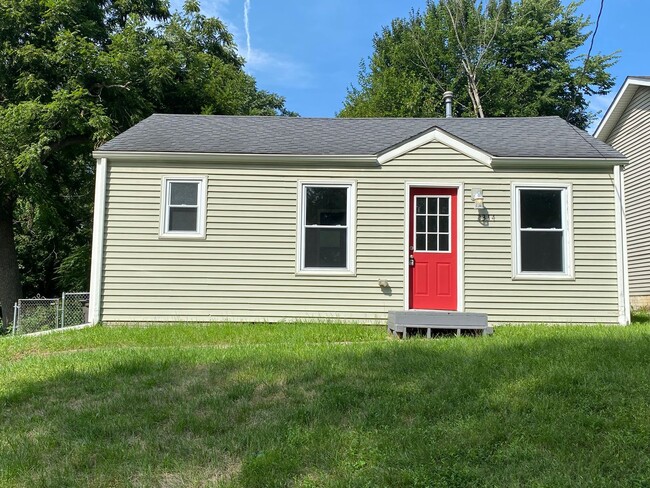 property at 2314 E 41st St