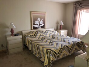 1014 Green Pine Blvd-Unit -F1 in West Palm Beach, FL - Building Photo - Building Photo