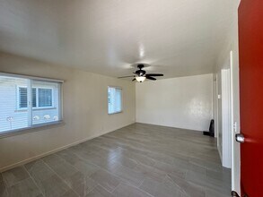 1056 Pajaro St in Salinas, CA - Building Photo - Building Photo