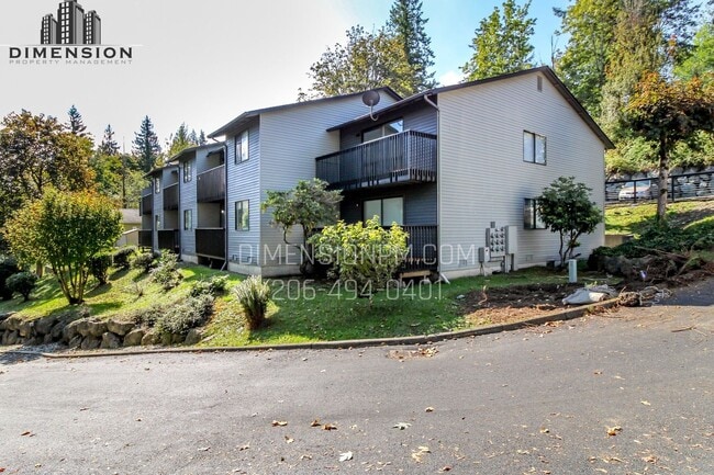 DT093 AWS in Auburn, WA - Foto de edificio - Building Photo