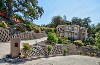 309 Sequoia Terrace in Walnut Creek, CA - Building Photo - Building Photo