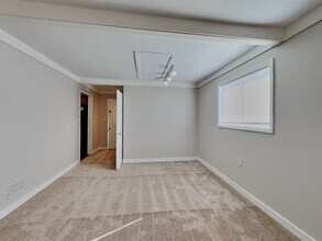 7 Lucas St in Whitestown, IN - Building Photo - Building Photo