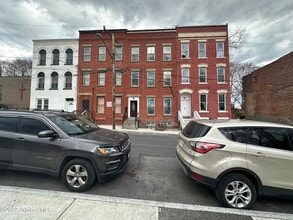 15 Delaware St-Unit -1 in Albany, NY - Building Photo - Building Photo