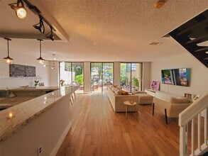 3619 Torremolinos Ave in Doral, FL - Building Photo - Building Photo