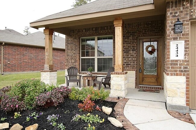 24434 Sandusky Dr in Tomball, TX - Building Photo - Building Photo