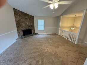 5144 Fairforest Dr in Stone Mountain, GA - Building Photo - Building Photo