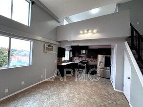 432 N Kingsley Dr in Los Angeles, CA - Building Photo - Building Photo