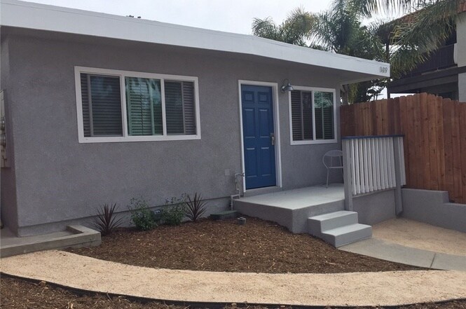 149 Avenida Algodon in San Clemente, CA - Building Photo
