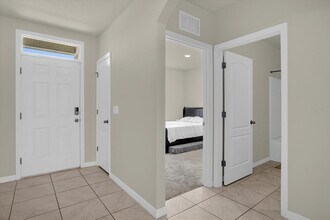 1842 Egret Meadows Ave in Kissimmee, FL - Building Photo - Building Photo