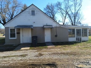416 Cherokee Village Dr in Kingsport, TN - Building Photo - Building Photo