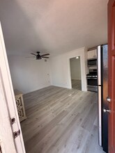 4966 Baltimore Dr in La Mesa, CA - Foto de edificio - Building Photo