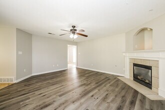 9456 Stone St in Olive Branch, MS - Building Photo - Building Photo