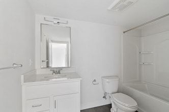 298 Tri City Beach Rd in Baytown, TX - Building Photo - Building Photo