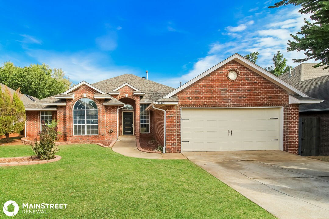 15408 Summit Parke Dr in Edmond, OK - Building Photo