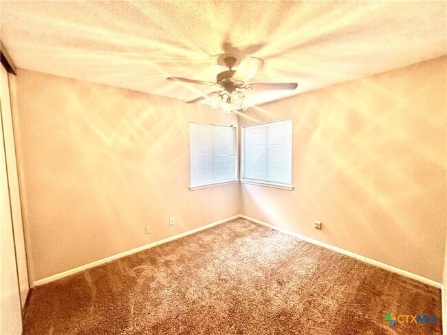 127 Cabana Dr in Victoria, TX - Building Photo - Building Photo