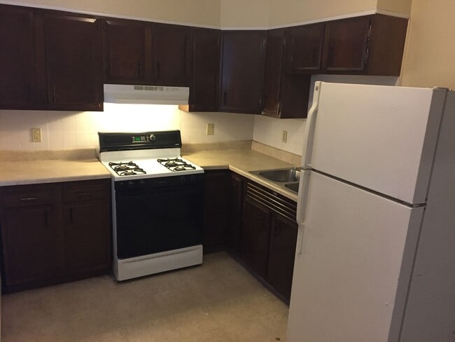 property at 221 Lawrence St