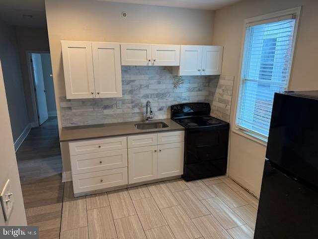 property at 1906 W Diamond St