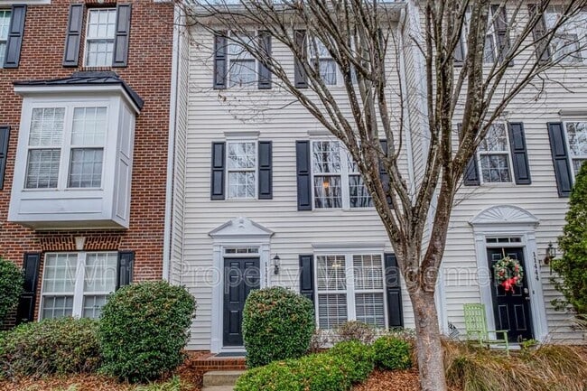 property at 11448 Destin Ln