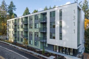 MARQ - The Woods on Marquam Hill in Portland, OR - Building Photo