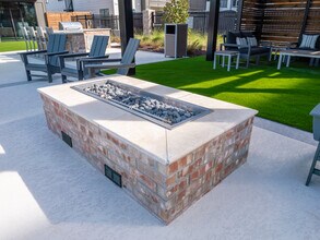 The Waters at Freeport in Freeport, FL - Foto de edificio - Building Photo