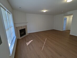35090 Sara Ct in Locust Grove, VA - Building Photo - Building Photo