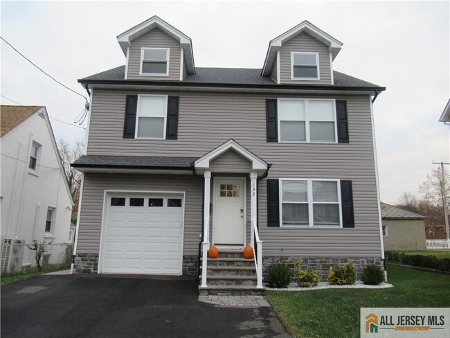 132 E Prospect St in South River, NJ - Building Photo - Building Photo