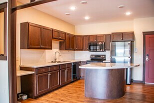 River Flats in Altoona, WI - Building Photo