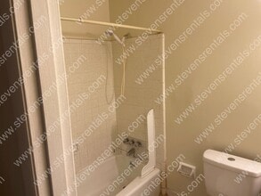 441 Harding Pl in Nashville, TN - Building Photo - Building Photo