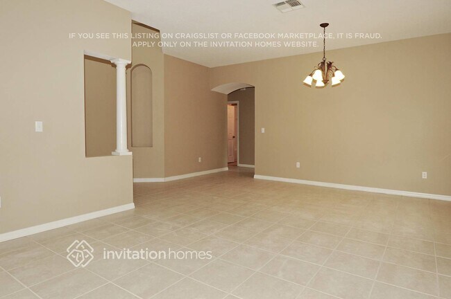 13507 Old Florida Cir in Hudson, FL - Foto de edificio - Building Photo