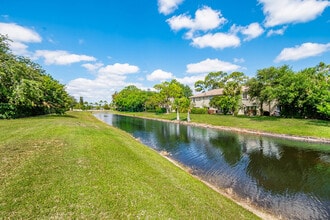 13155 Chadwick Ct in Wellington, FL - Building Photo - Building Photo