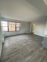 5858 N Sheridan Rd in Chicago, IL - Building Photo - Building Photo