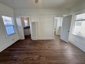 433 Ohio Ave in Long Beach, CA - Building Photo - Building Photo