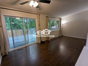 1120 Westbury Cir in Eagan, MN - Building Photo - Building Photo