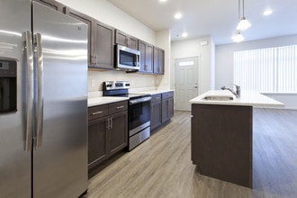 Cottages at Tullamore in Post Falls, ID - Foto de edificio - Building Photo