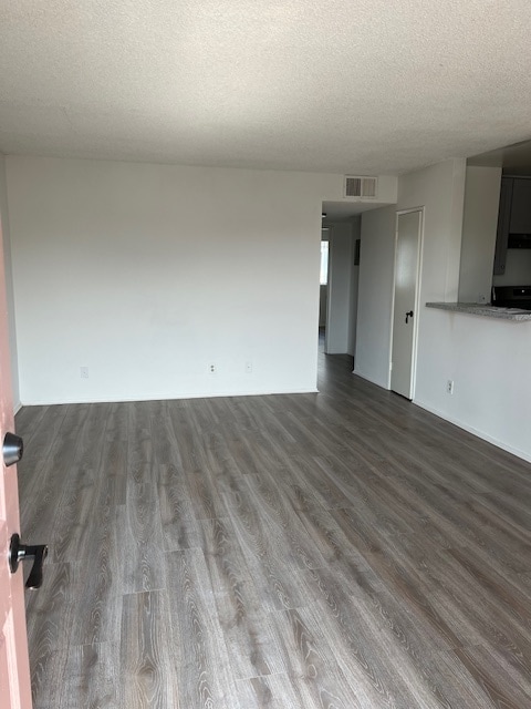1131 Wilson E Ave, Unit 203 in Glendale, CA - Building Photo - Building Photo