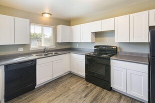 De Cortez Apartments