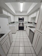 817 W Rochelle Rd in Irving, TX - Building Photo - Building Photo