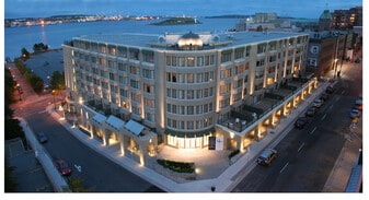 Salters Gate in Halifax, NS - Building Photo