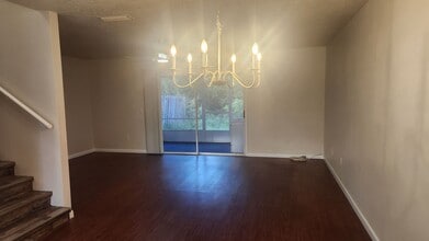 3530 Forest Branch Dr in Port Orange, FL - Foto de edificio - Building Photo