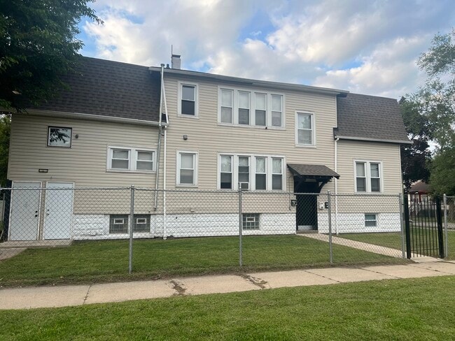 11530 S Wallace St in Chicago, IL - Building Photo - Building Photo