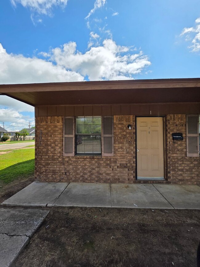 property at 301 S 2nd St