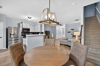 256 Valley Xing in Canton, GA - Building Photo - Building Photo