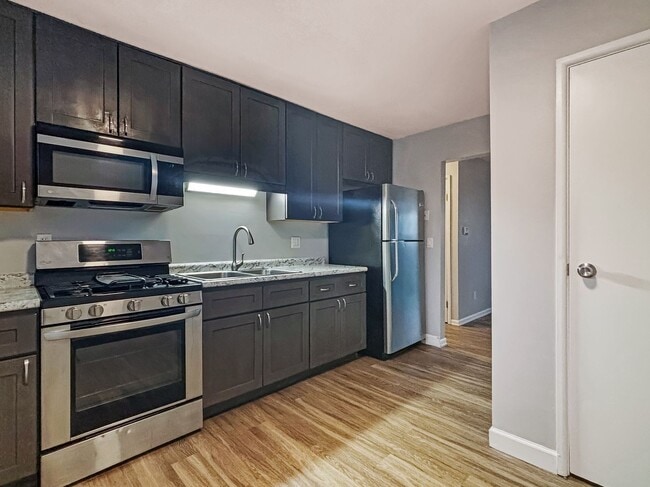 1720 Porter St SW in Wyoming, MI - Building Photo - Building Photo