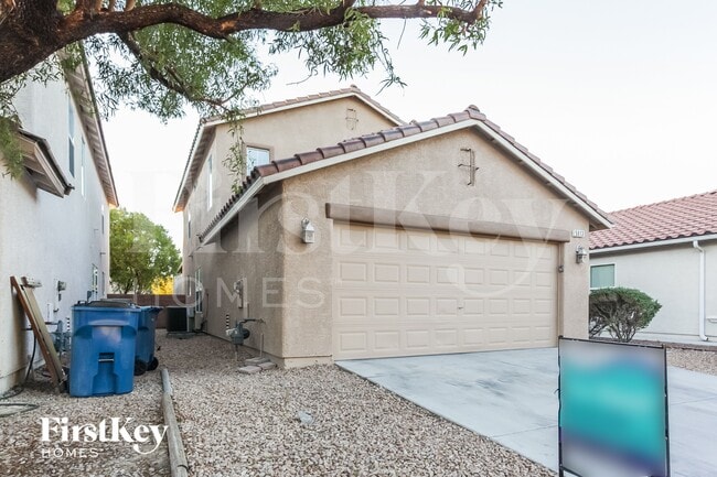 5013 Whistling Acres Ave, Unit G13 in Las Vegas, NV - Building Photo - Building Photo