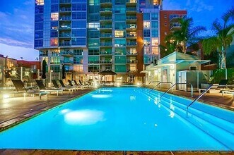800 The Mark Ln, Unit 1902 in San Diego, CA - Building Photo - Building Photo