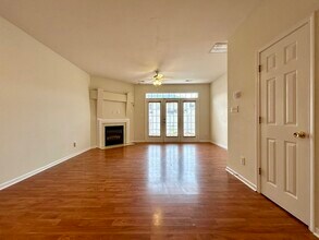 14742 Lions Pride Ct in Charlotte, NC - Foto de edificio - Building Photo