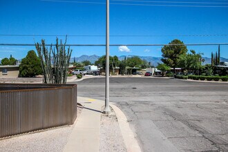 3202 S Clinton Ave in Tucson, AZ - Building Photo - Building Photo