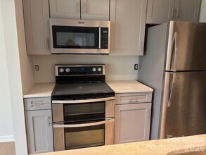 11029 Harrowfield Rd in Charlotte, NC - Building Photo - Building Photo