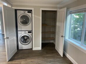 16 Fox Ln in Auburn, NH - Building Photo - Building Photo