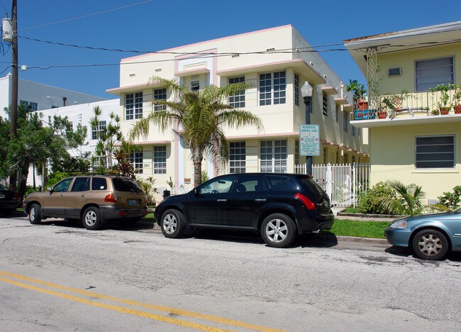 350 Euclid Ave in Miami Beach, FL - Building Photo - Building Photo